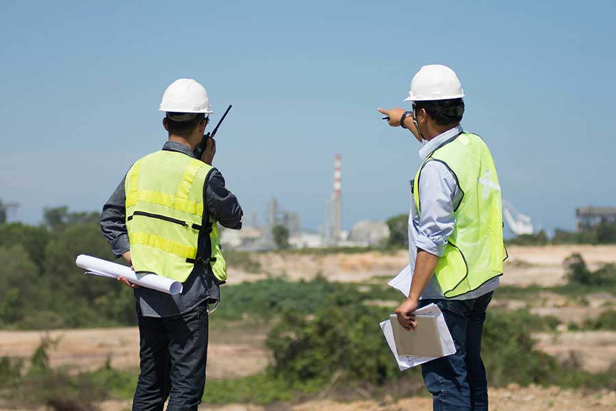 AdobeStock_284466482 Facilitate communication globally with interpreting services in the mining industry